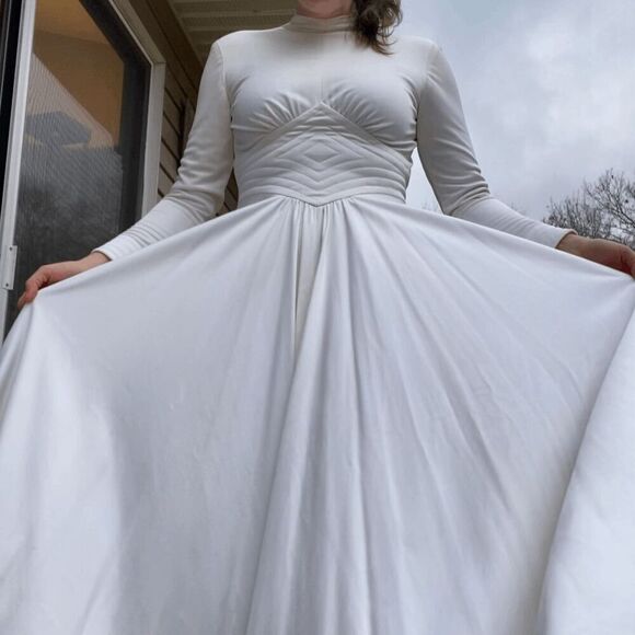 Vintage 1970s Modest Long-Sleeve White Wedding Dress - High Neck, Full Skirt - Picture 2 of 11